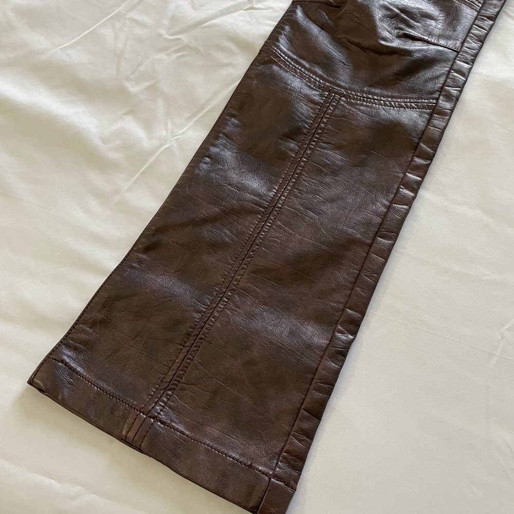 NWOT β¨ | URBAN OUTFITTERS FAUX LEATHER PANTS π - Picture 2 of 16